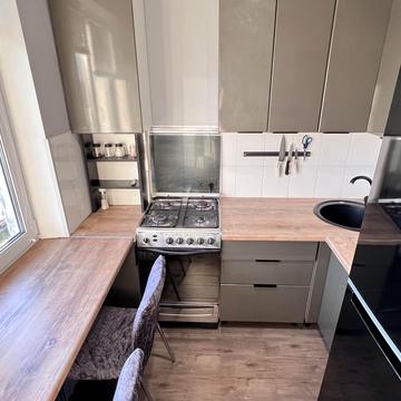 Героїв полку "Азов" вул. (Маршала Малиновського), 13