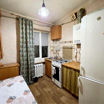 Оренда ТЕПЛОЇ 2х кімнатної, ГОЛОВНА-ПРОСПЕКТ НЕЗАЛЕЖНОСТІ, є техніка!