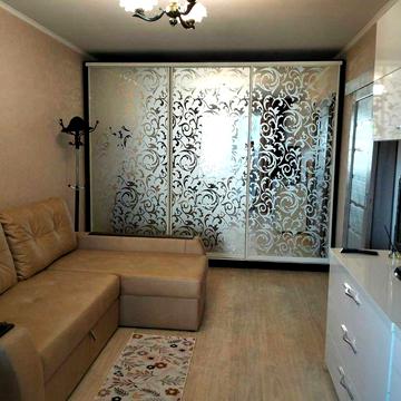 Здам 2 кімнатну квартиру метро Дарниця, вул. А. Малишка,3. Тепла, газ