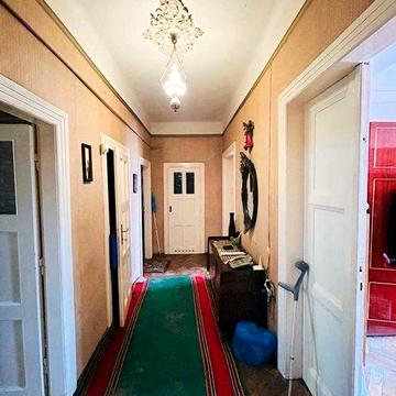 Продаж квартири в австрійському будинку 3к 105м центр Львова Чупринки