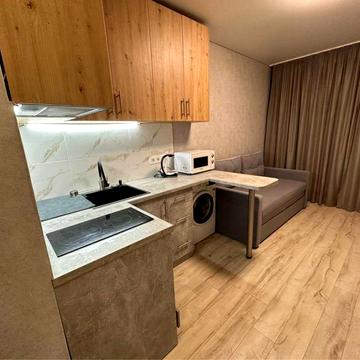 Однокімнатна з новий ремонтом