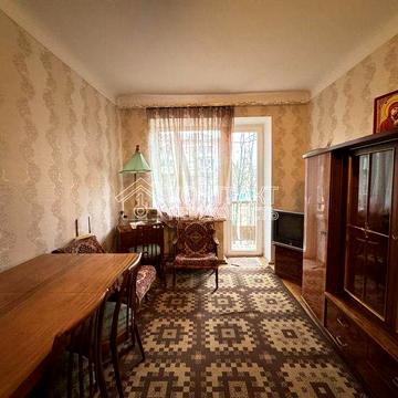 Продам 2к квартиру возле м.Ботанический Сад