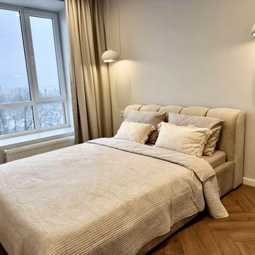 Євро 2к квартира з дизайнерським ремонтом в центрі Ірпеня