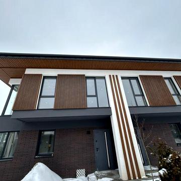 Дуже крутий  ТаунХаус