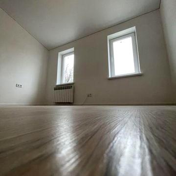 Євродвушка 53 м2 з чудовим ремонтом, земельною ділянкою, паркомісцем !