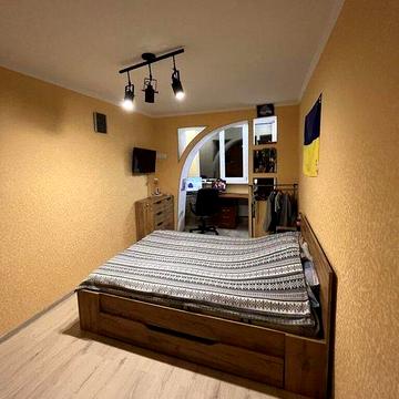 Продам 2-кімнатну квартиру з євроремонтом, Замостя ЖК Садовий