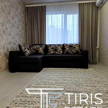 Дарницький, вул Вишняківська, 4, 1 кв, 37м2. Генератор! Без комісії.