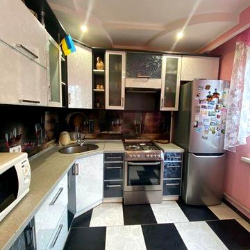 3-кімнатна з меблями! Єськова А.Р.!