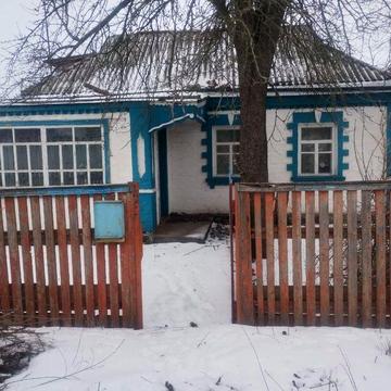 Продається будинок і земля