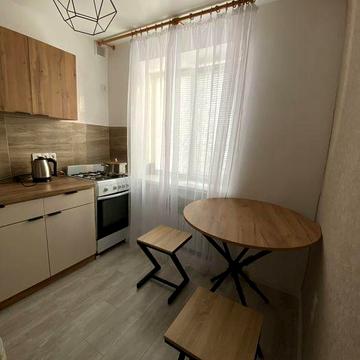 Однокімнатна кімната ЦЕНТР