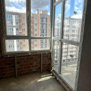 Сімейна вул., 4