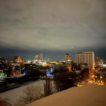 Лесі Українки бульв., 7-Б