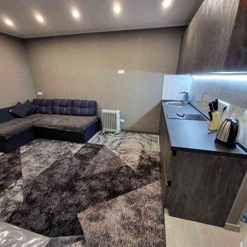 Радистів 18, оренда 1-к квартири, Деснянський р-н, СВІТЛО Є!!!