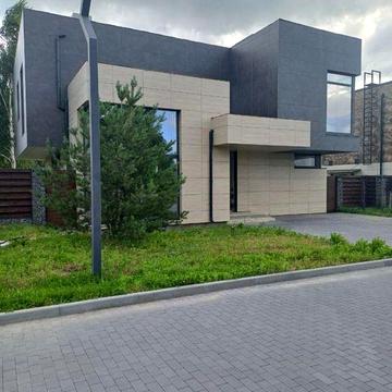 Будинок в закритому КМ• Газифікований• Розтермінування