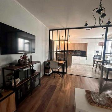 Продаж унікальних 82 м.кв ЖК Варшавський квартал 3-х кімнатна квартира ЖК Варшавський