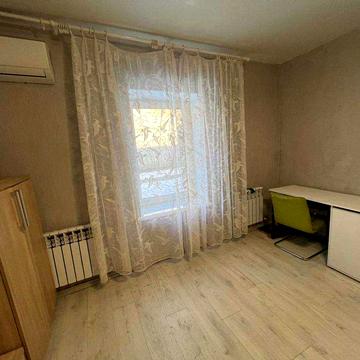 Центр ул Пишоновская 1 ком 35.6 м2 укомплектована!Под программу-да!