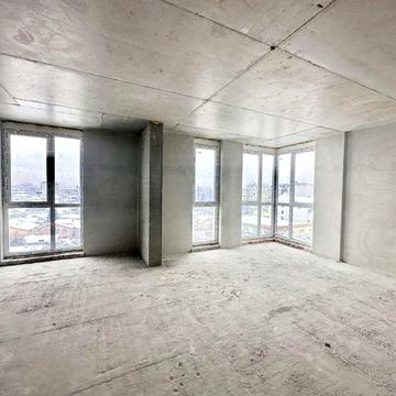 Трьохкімнатна квартира на Каскаді з КУХНЕЮ-СТУДІЄЮ 33кв м, КОТЕЛ