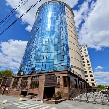 Староміська вул., 1/1