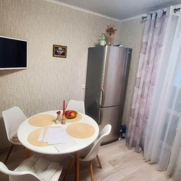 Кушнірука вул. (Гастелло), 16