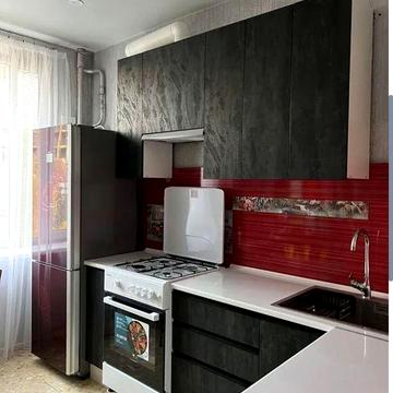 Продам 2-х кімн квартиру Центр, сталінка, ремонт, 67 кв.м, iq