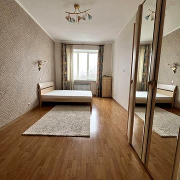 3х комнатная Французский Бульвар