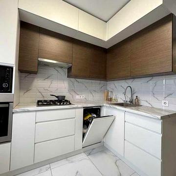 продаж 2х кімнатної квартири по вул. Драгана