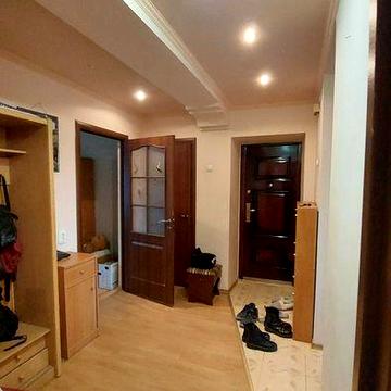 Продається 2 кімн.квартира поруч центр,  озеро