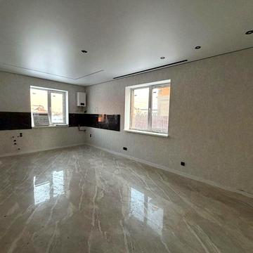 Продаж дуплекса з ремонтом