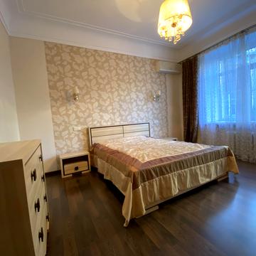 Гетьмана Павла Скоропадського вул. (Льва Толстого), 25