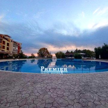 Двухкомнатные апартаменты на морском берегу