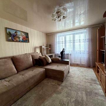 Простора 3к в цеглі з ремонтом, мінімальне оформлення 42316