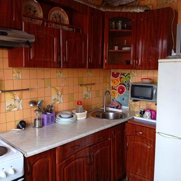 Сдам 1кв.ж/м Тополь-3 Запорожское шоссе 72