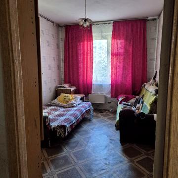 Олімпійська вул., 10