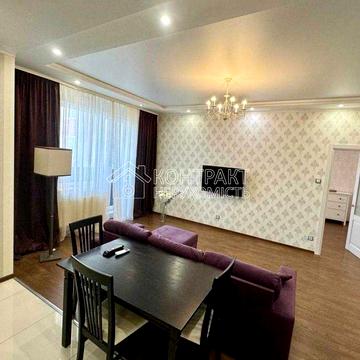 Продам 2-х кім. квартиру в ЖК Тріумф