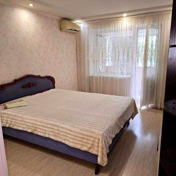 Сдаётся  квартира на ул. Глушко