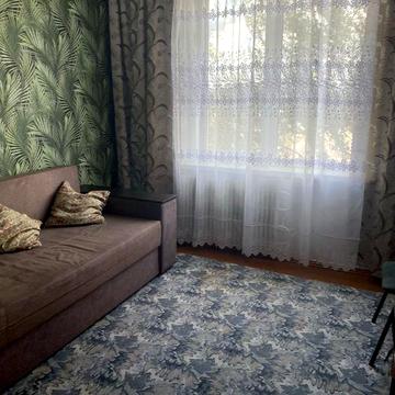 Сдам квартиру 3х кімнатну