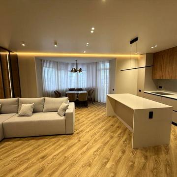 Елітна 3 кім кв. На Митниці