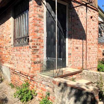 Продаж однокімнатної частини будінку