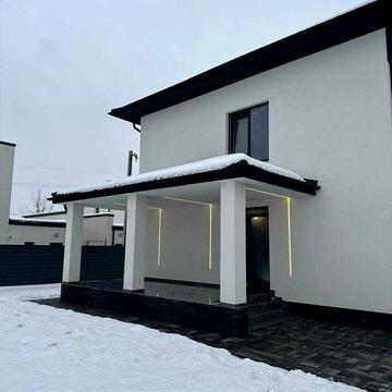 Продаю приватний будинок в пару хв до міста