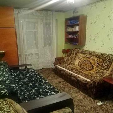 Продам 2 комнатную квартиру.