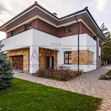 Анатолія Соловяненка вул., 242