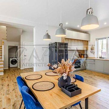 Оренда будинку Гатне Генератор