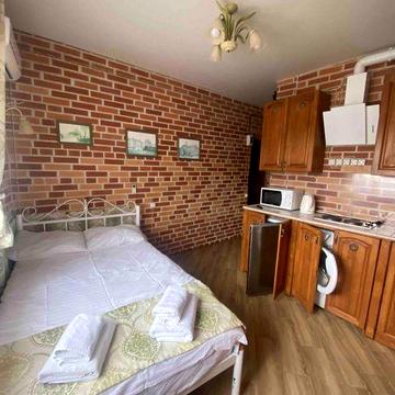 Сдам на пару месяцев студию от хозяина СВЕТ НЕ ВЫКЛЮЧАЮТ