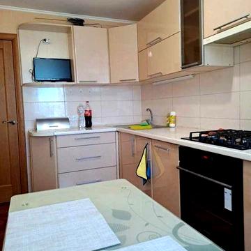 Продам 2х комн квартиру Одесская пр Аэрокосмический 1выс/5 с ремонтом