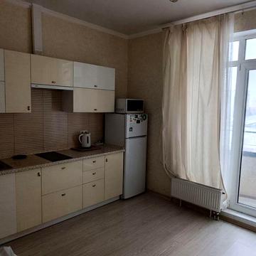 Сдам квартиру 55 метров.2 эт.  Аркадия. 8 Жемчужинаа