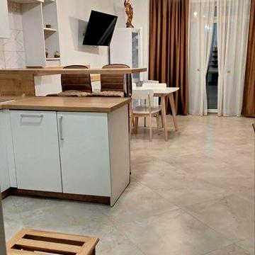 Оренда будинку з газовим опаленнням. Центр міста