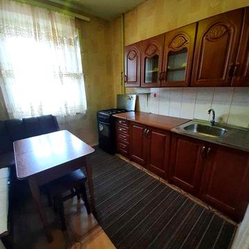 Продається 1к. по С.Петлюри біля АТБ!