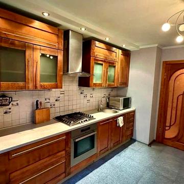 Оренда 4-кімнатної квартири