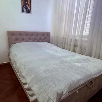 Залізнична вул., 47