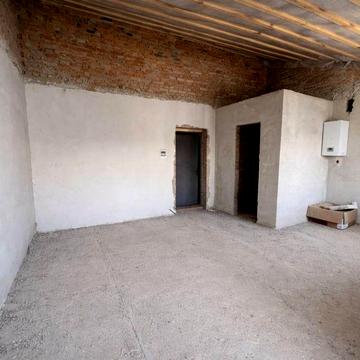 Мін.оформлення! 1к без ремонту в зданому будинку! Без комісії.